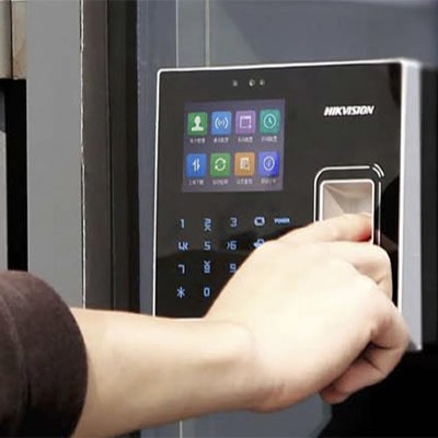 36. Control de Acceso Hikvision-min